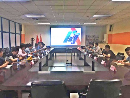 中科院海岸带钻研所辅导专家一行到Z6尊龙软件调查